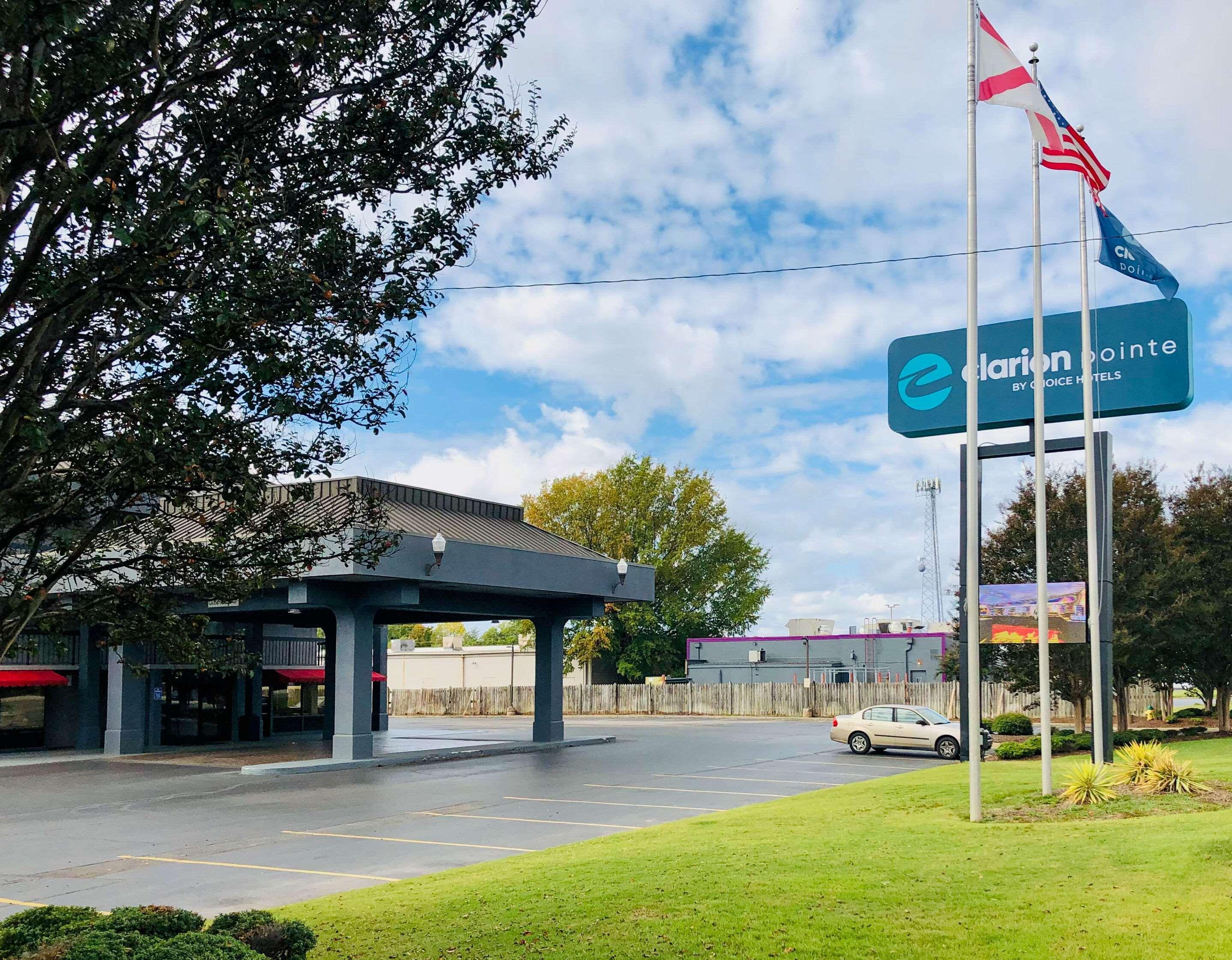 Clarion Pointe Huntsville Research Park Екстериор снимка