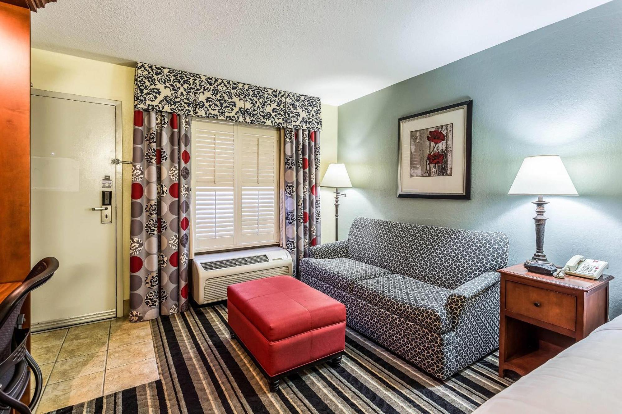 Clarion Pointe Huntsville Research Park Екстериор снимка